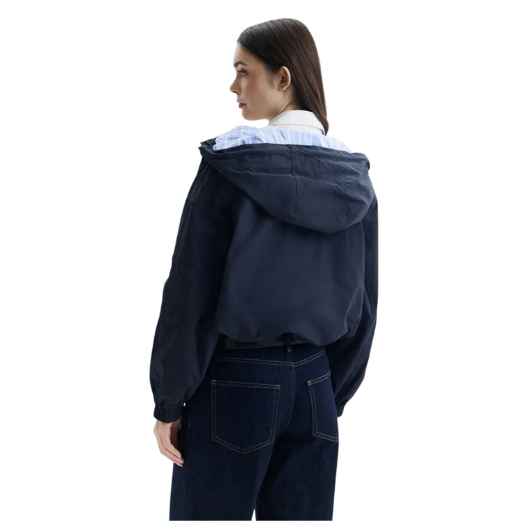 Giubbotto blu con federa a contrasto con zip