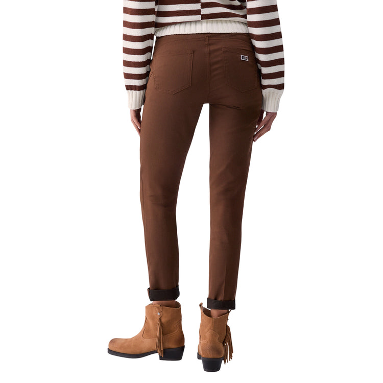 Pantalone skinny Donna cropped con risvolto marrone modella retro