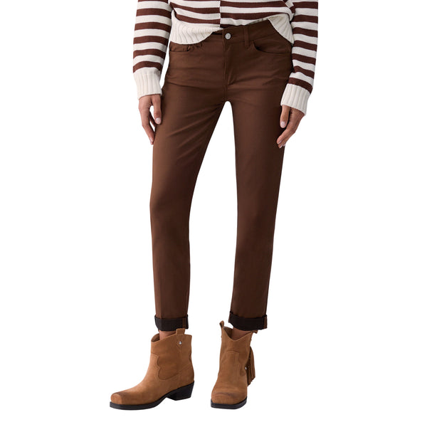 Pantalone skinny Donna cropped con risvolto marrone modella frontale