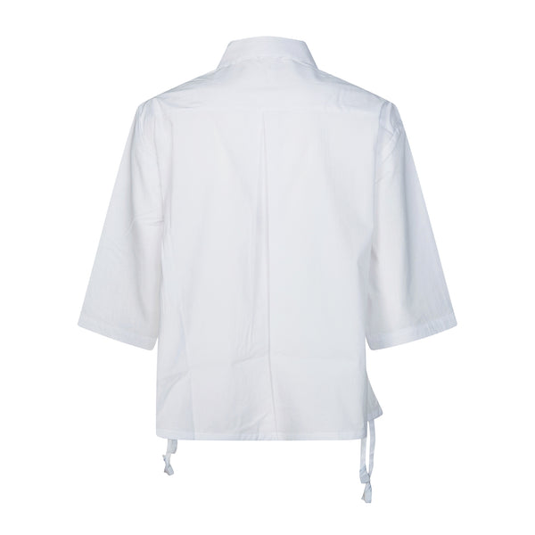 Camicia bianca con maniche a tre quarti 