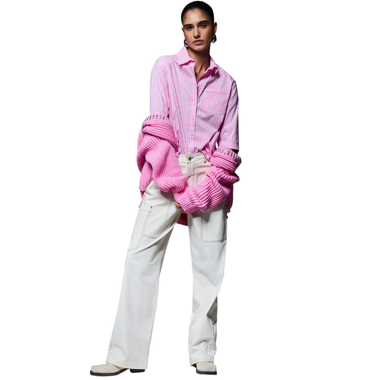 Camicia rosa con righe bianche a mezze maniche