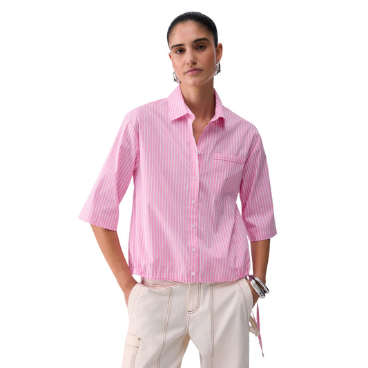 Camicia rosa con righe bianche a mezze maniche