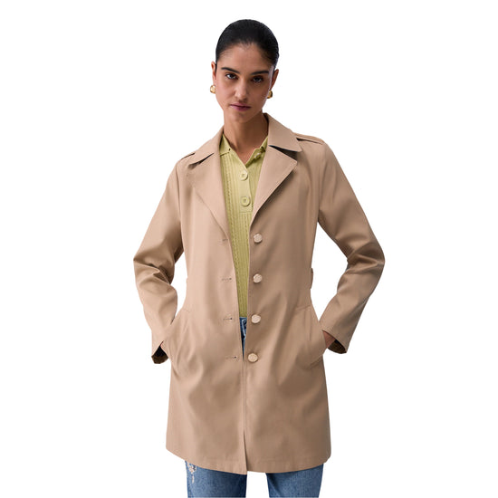 Trench lungo Donna con cintura Beige modella frontale