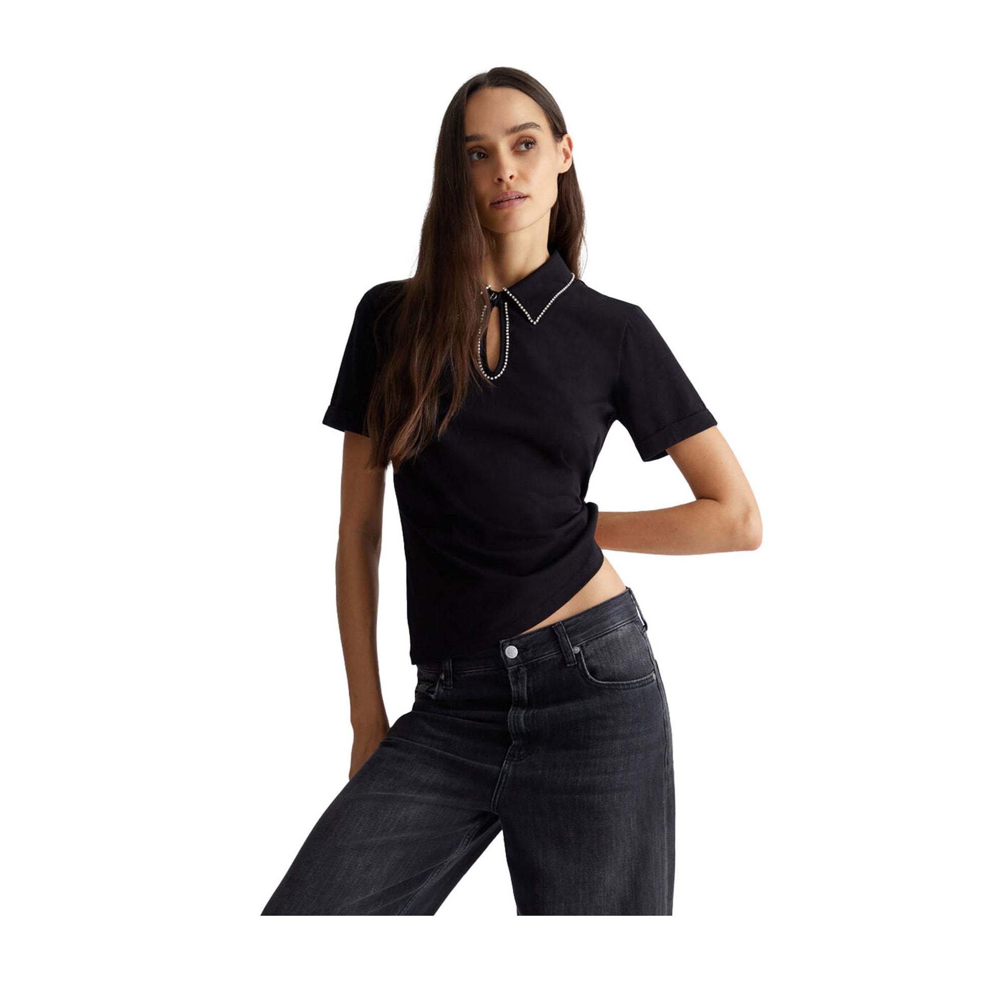 Polo Donna Nero con strass modella frontale