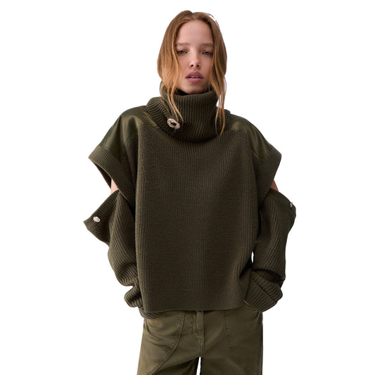 Dolcevita Donna con cut out Verde modella frontale