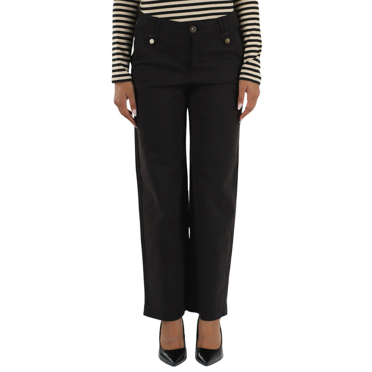 Pantalone flare Donna taglio cropped nero modella frontale