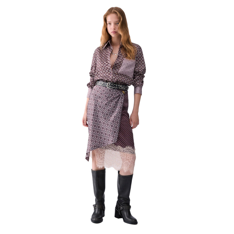 Camicia Donna in twill stampato modella intera frontale