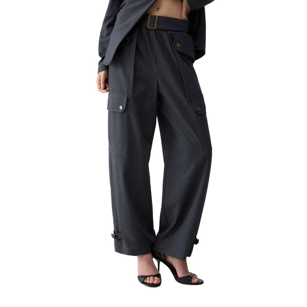 Pantalone cargo Donna in flanella grigio modella frontale