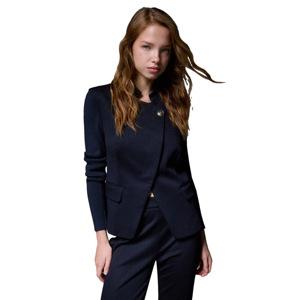 Giacca Donna con maniche in maglia Blu scuro modella