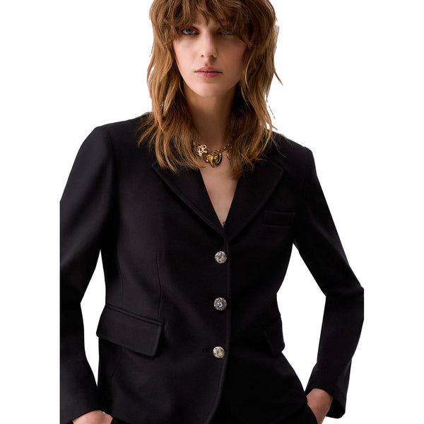 Giacca Slim Donna con bottoni decorativi Nero modella
