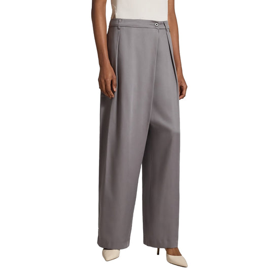 Pantalone Donna a gamba larga grigio modella frontale
