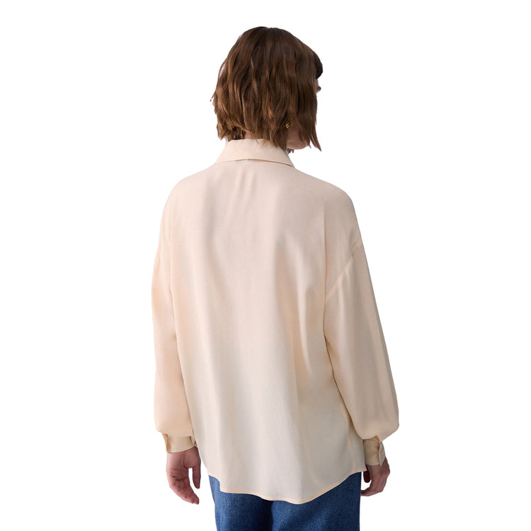 Camicia Donna con fiocco sur ton color panna modella retro