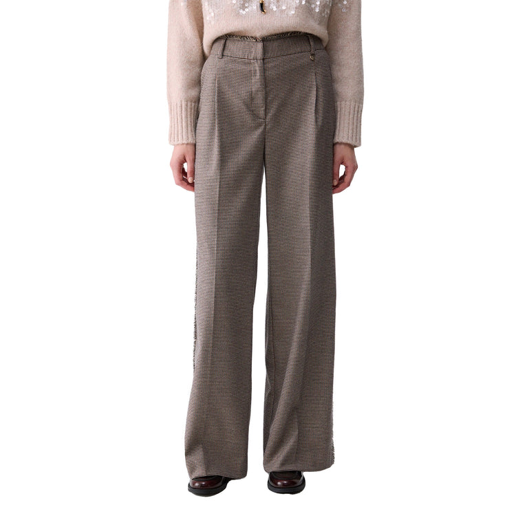 Pantalone Donna in pied de poule, modella frontale