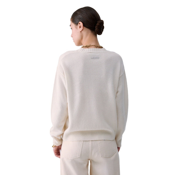 Maglia bianca Donna con disegno charm modella retro