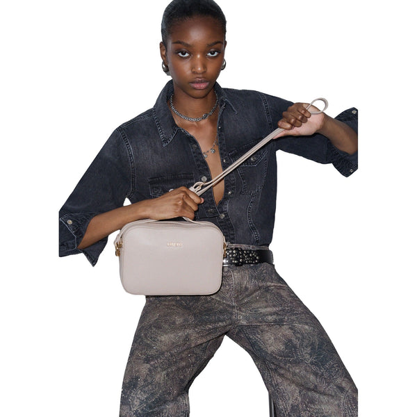 Borsa a tracolla media da Donna Beige modella