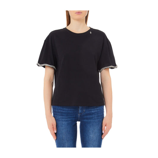 T-shirt Donna nera, con scollatura girocollo e strass sul fondo manica