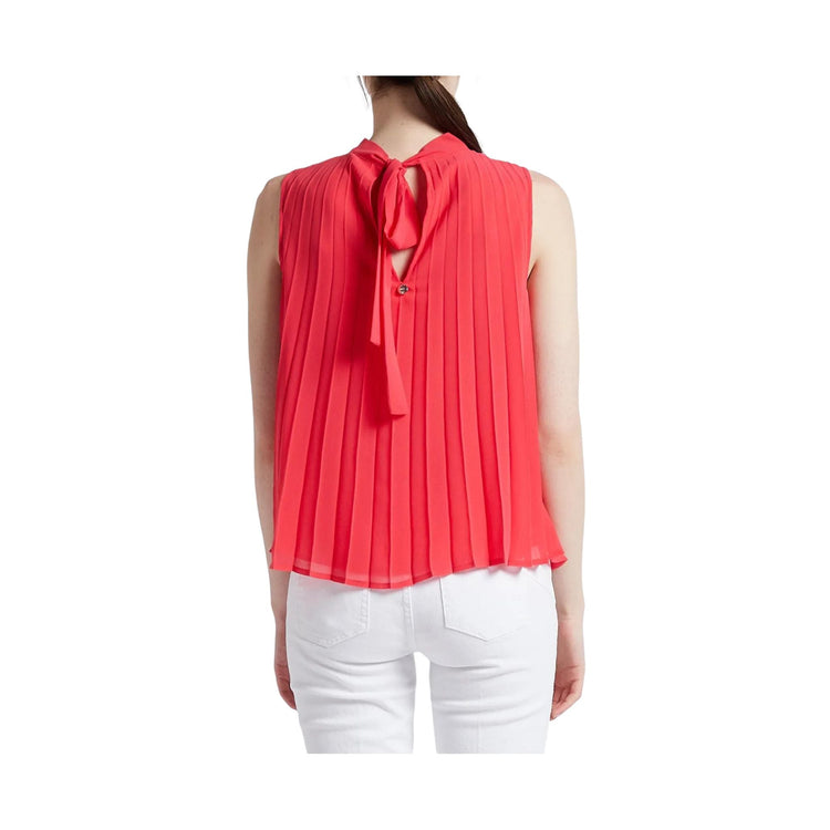 Solid color pleated women's top