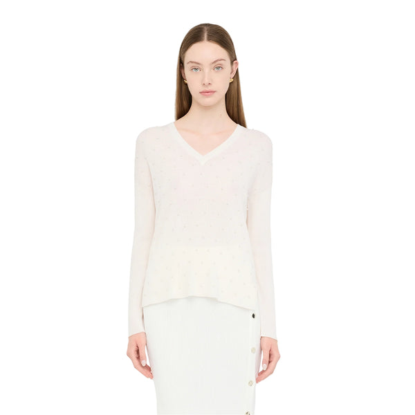 Maglia Donna con perle ricamate davanti modella frontale