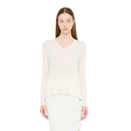 Maglia Donna con perle ricamate davanti modella frontale